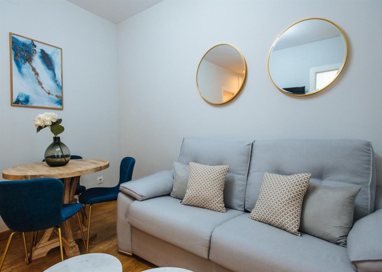 Feijoo Suite Apartment セビリア エクステリア 写真