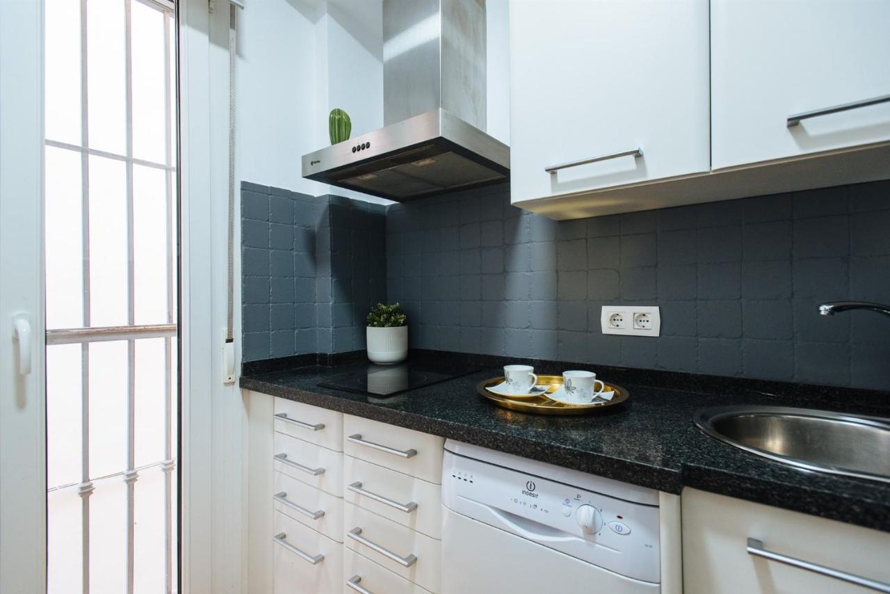 Feijoo Suite Apartment セビリア エクステリア 写真